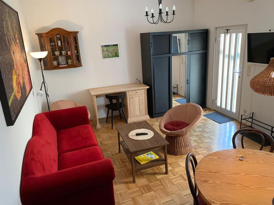 Gemuetliches 2P-Apartment In Ruhiger Lage เดรสเดน ภายนอก รูปภาพ